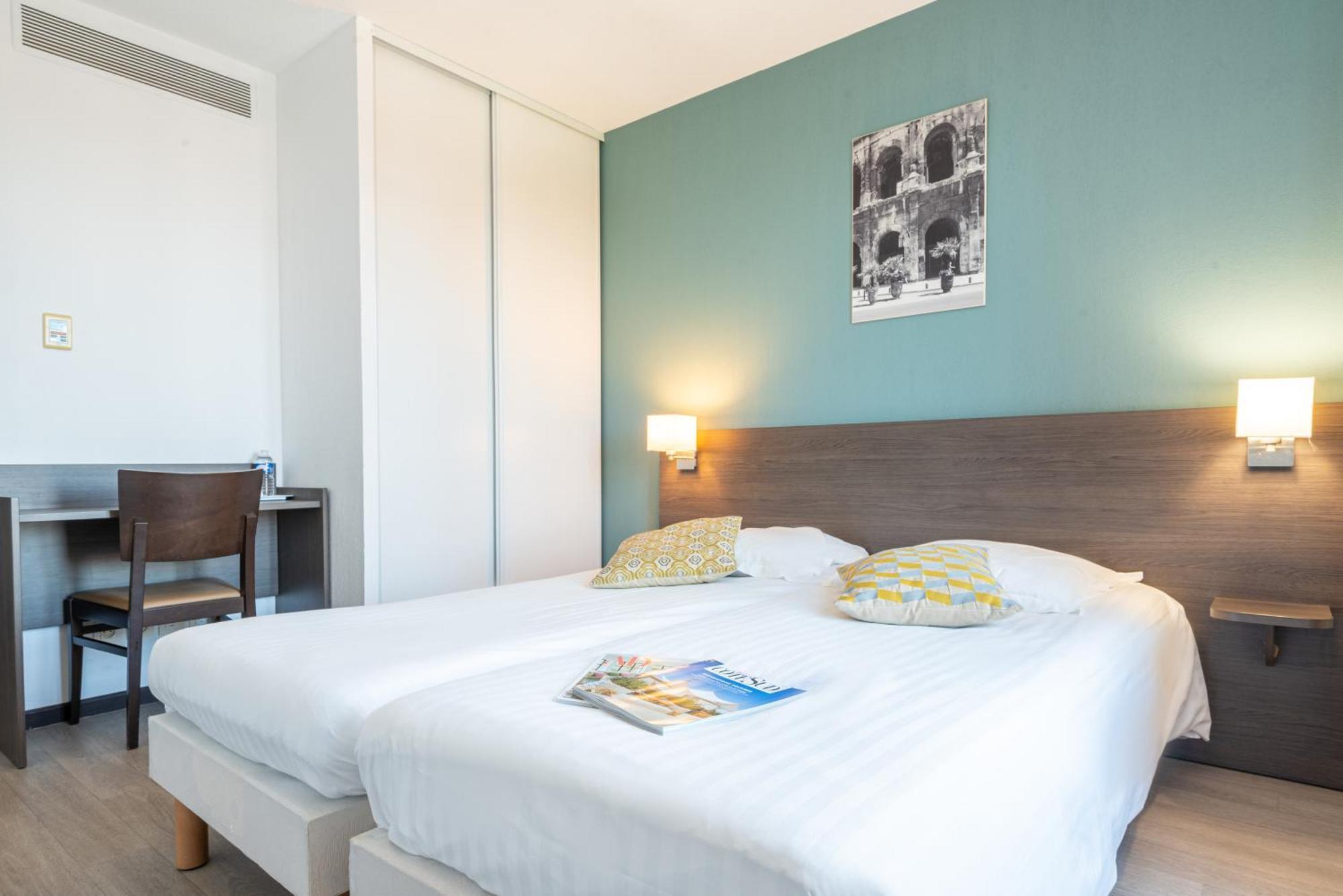 Zenitude Hôtel-Résidences Nîmes Centre Esterno foto